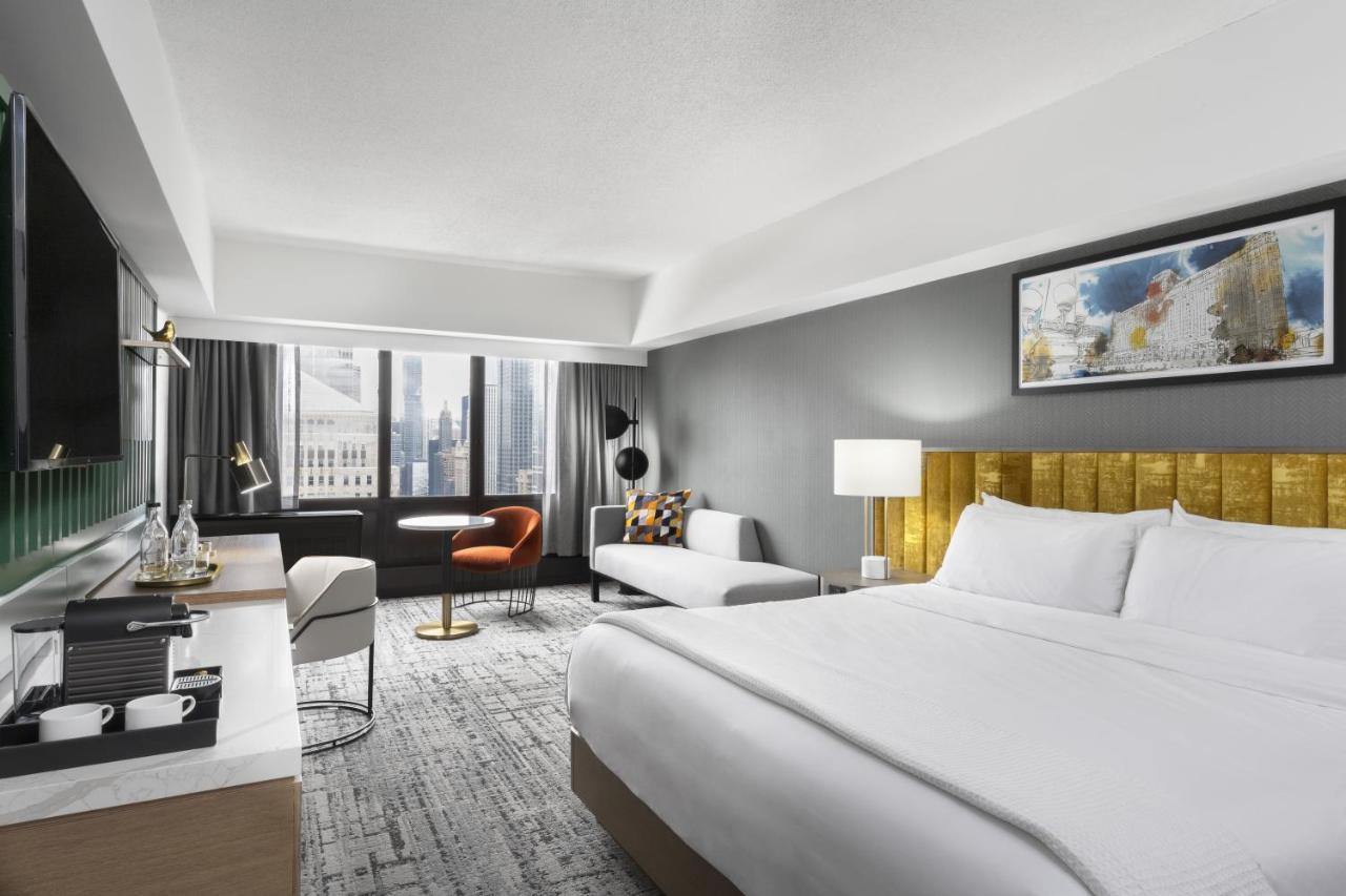 Voco Chicago Downtown - Riverwalk By Ihg Exterior photo
